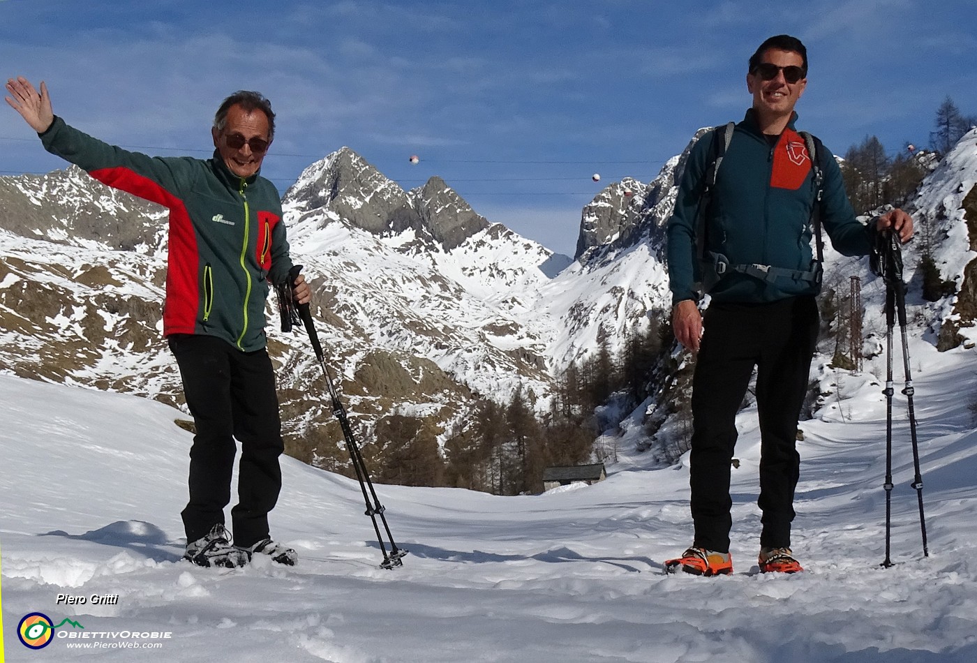 01 Dalla Baita della Costa della Mersa (1886 m)  vista sul Pizzo del Diavolo (2916 m).jpg -                                